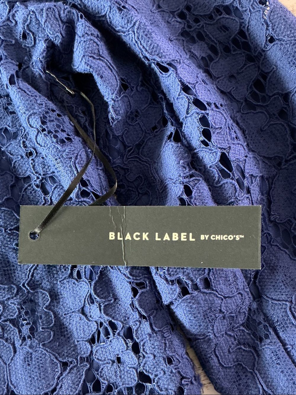 Chico's Black Label Lace Cropped Blazer Jacket Size 1 M Medium 8 Creekside Blue - Picture 10 of 16